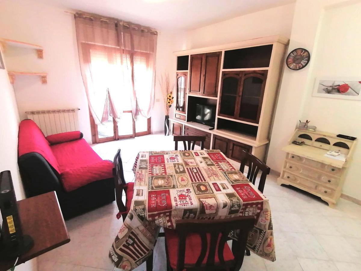 Ferienwohnung Marine Kiss Civitavecchia Exterior foto